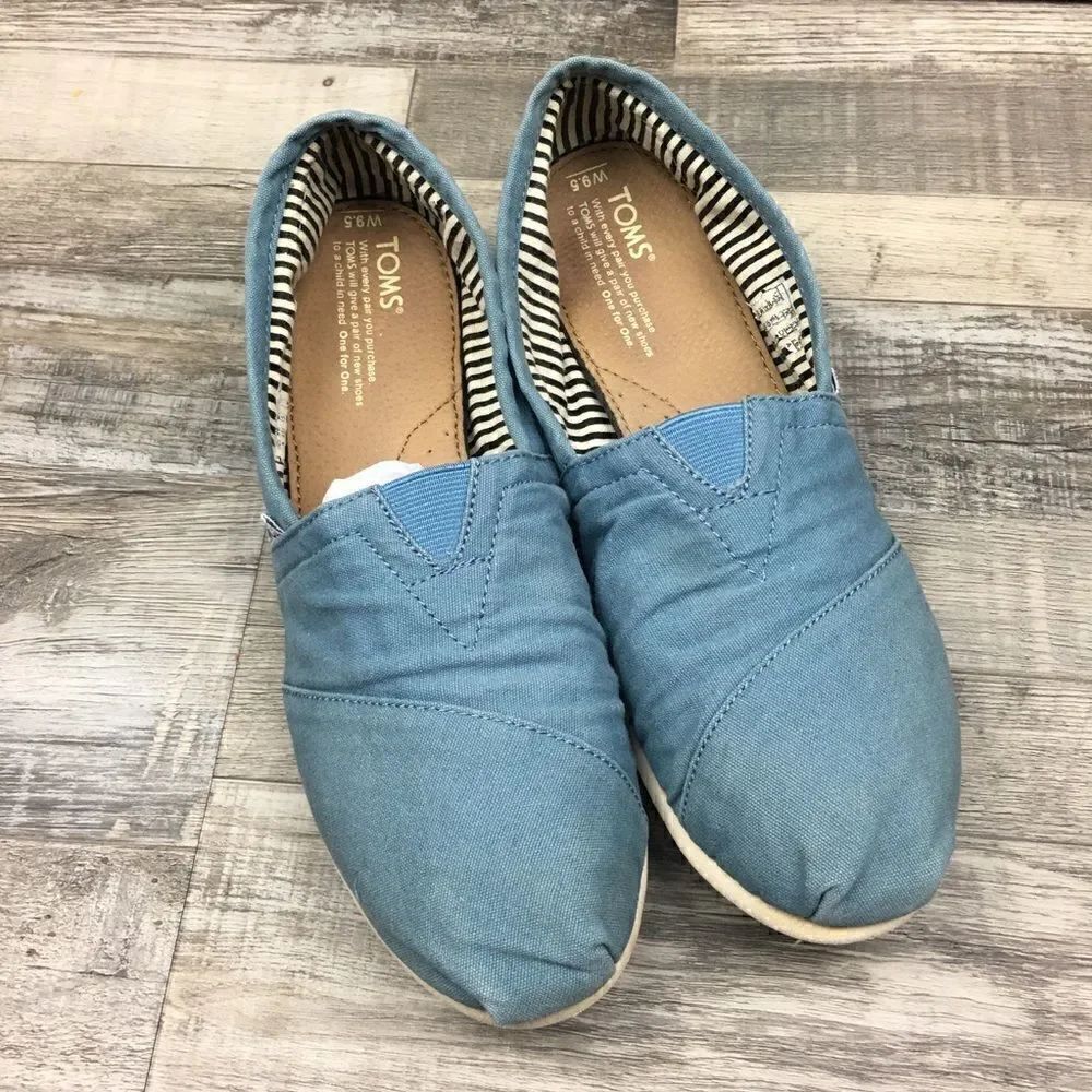 Toms Flat Women Size 9.5